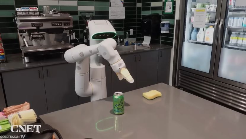 Google testira novog robota koji može da programira samog sebe